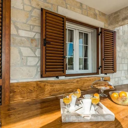 Wunderschones Ferienhaus In Privlaka Mit Grosser Terrasse Privlaka (Zadar)